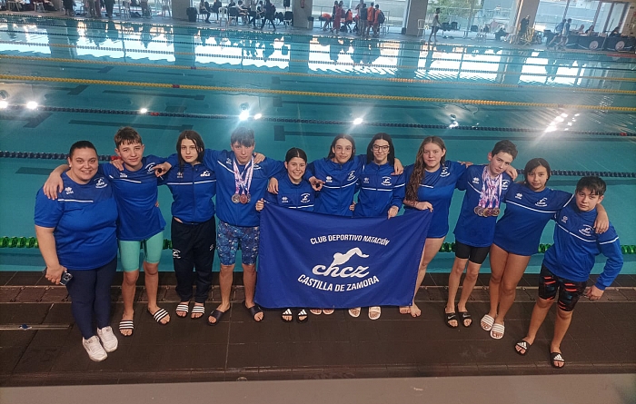 Brillan los jóvenes nadadores zamoranos: lluvia de medallas en el Campeonato Infantil de Castilla y León
